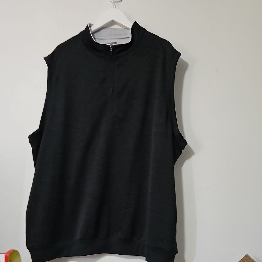 PGA Tour Men's Black Zip-Up Sleeveless Sweater